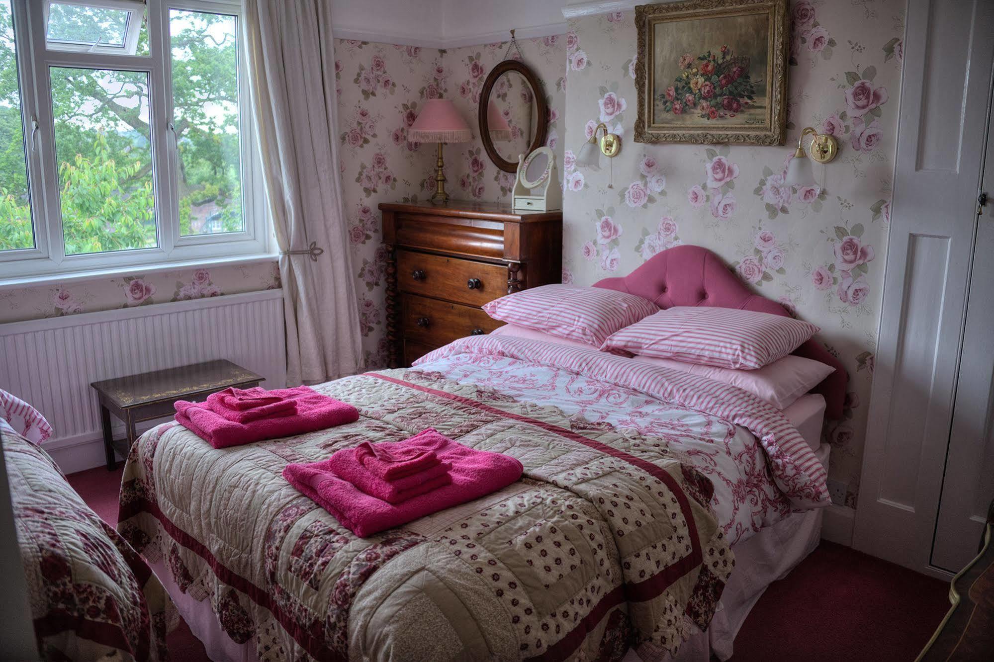 Bay Tree House Bed & Breakfast Barnet Exterior foto