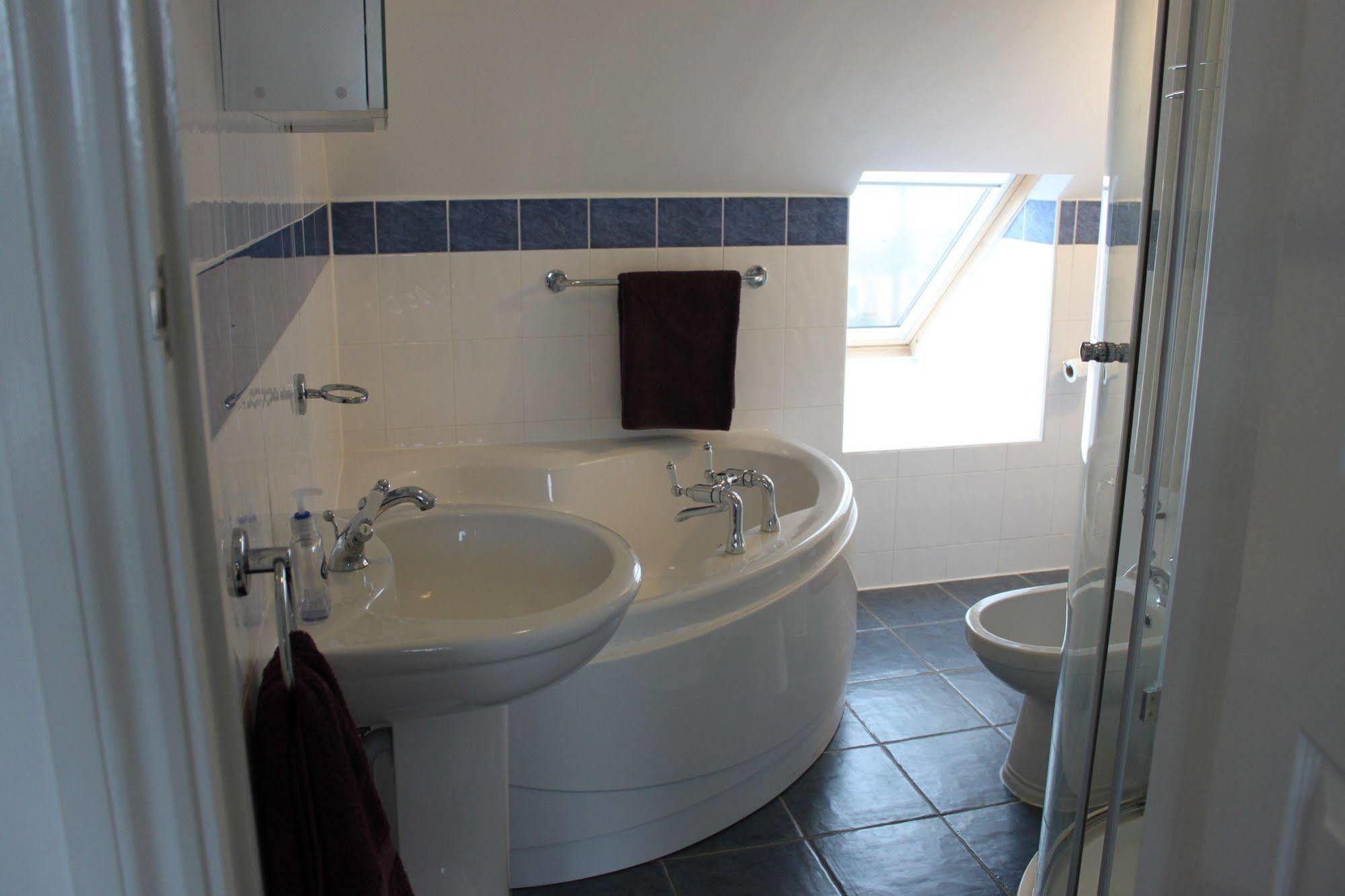 Bay Tree House Bed & Breakfast Barnet Exterior foto