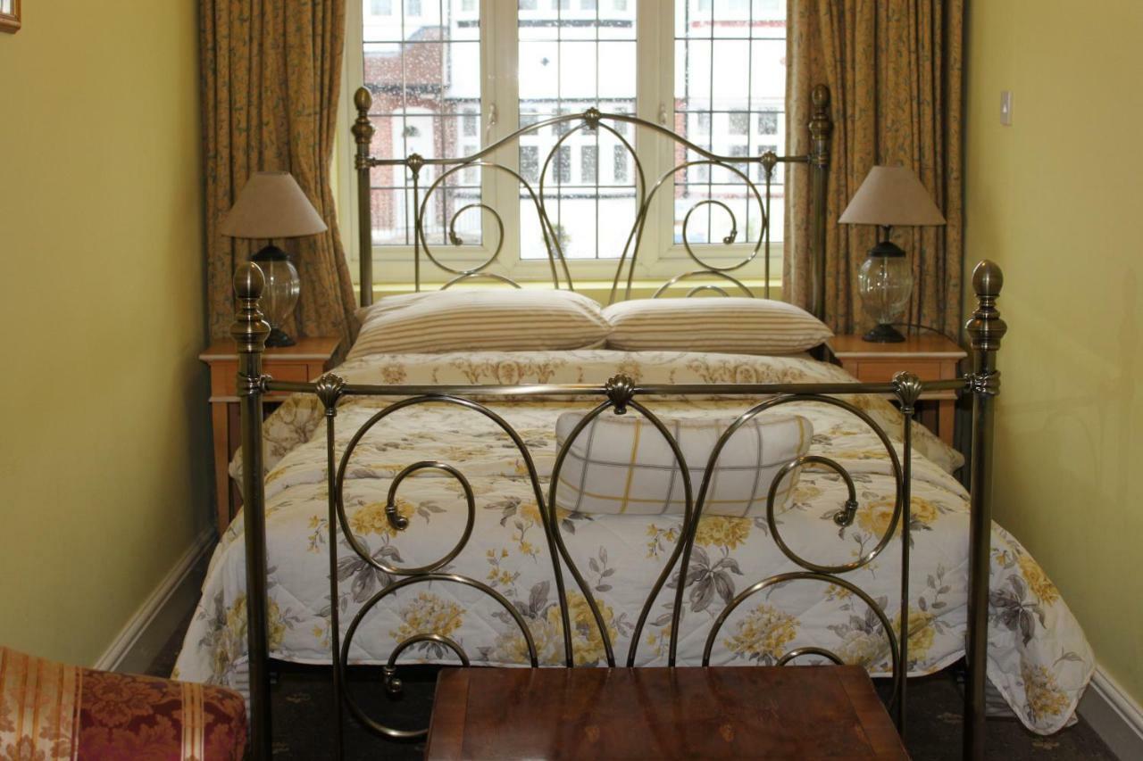 Bay Tree House Bed & Breakfast Barnet Exterior foto